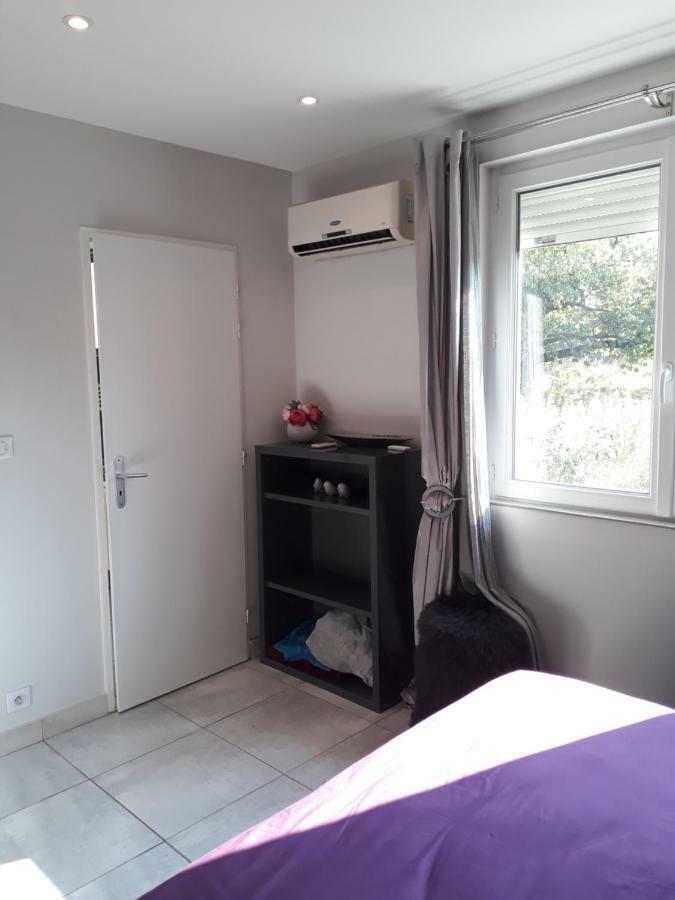 Guest House Domaine Des Grouilleres Saint-Clair-du-Rhone 외부 사진